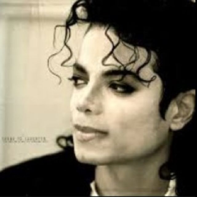Est ce que Michael Jackson Est Toujours Vivant